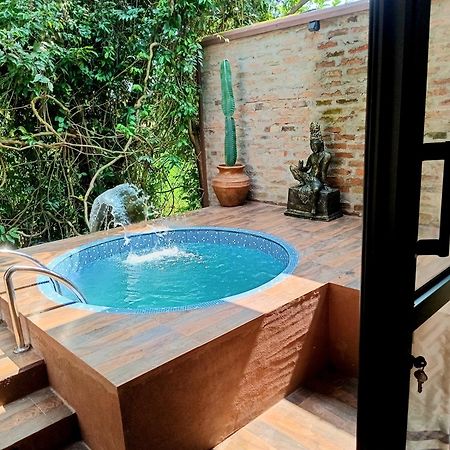 Airport Villa Kamatha -Foreign Booking Only Катунаяка Экстерьер фото
