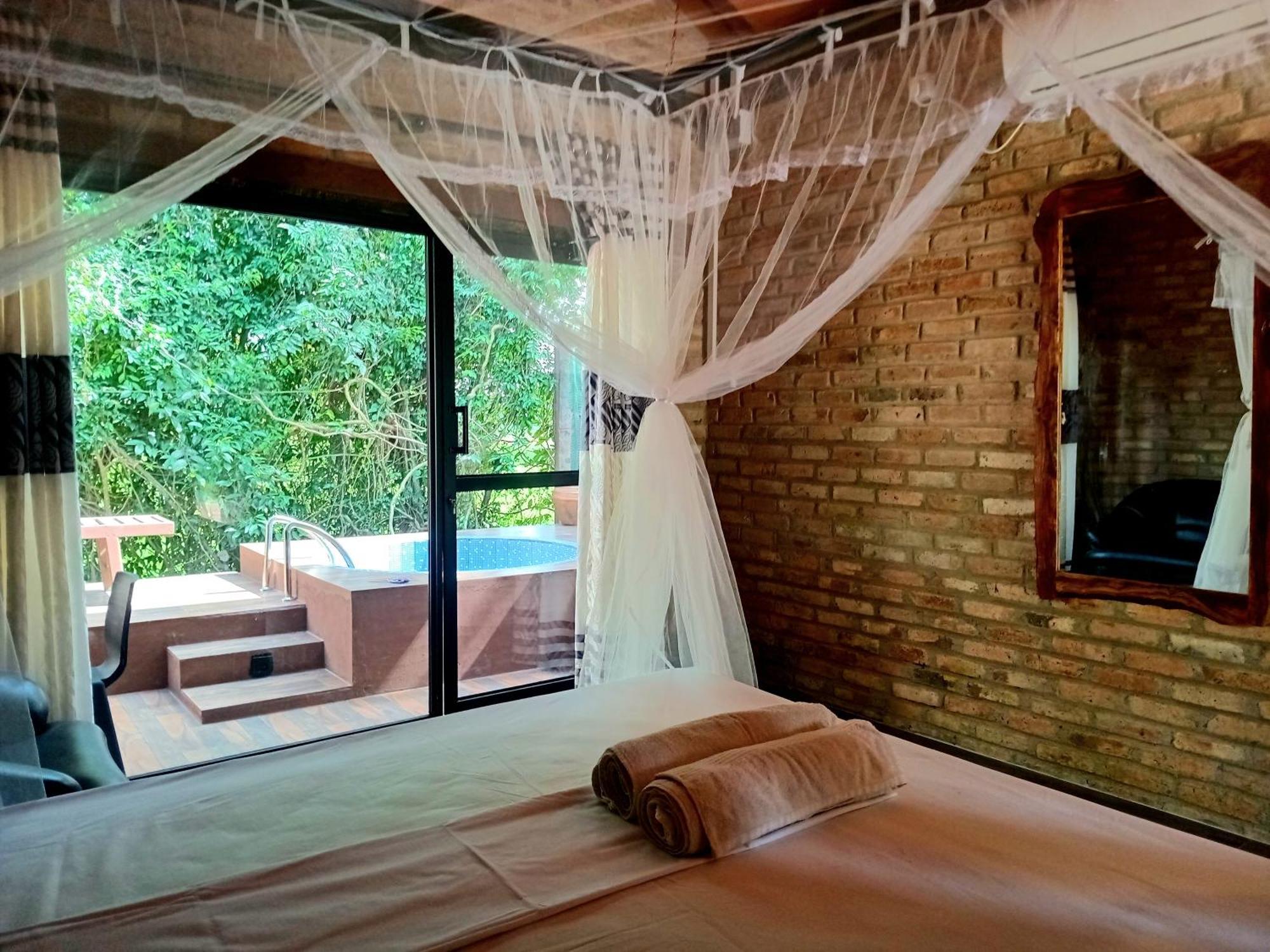 Airport Villa Kamatha -Foreign Booking Only Катунаяка Экстерьер фото