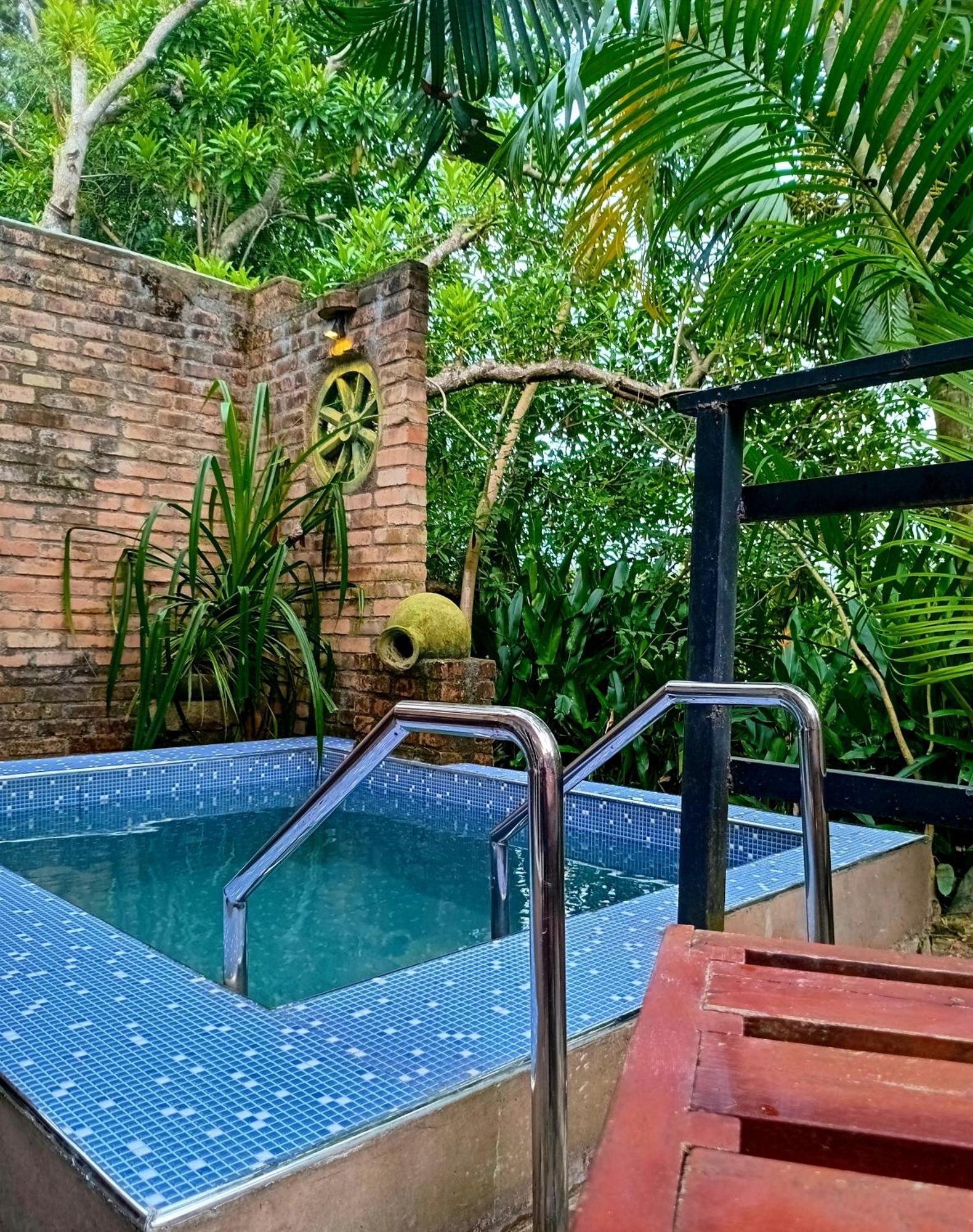 Airport Villa Kamatha -Foreign Booking Only Катунаяка Экстерьер фото